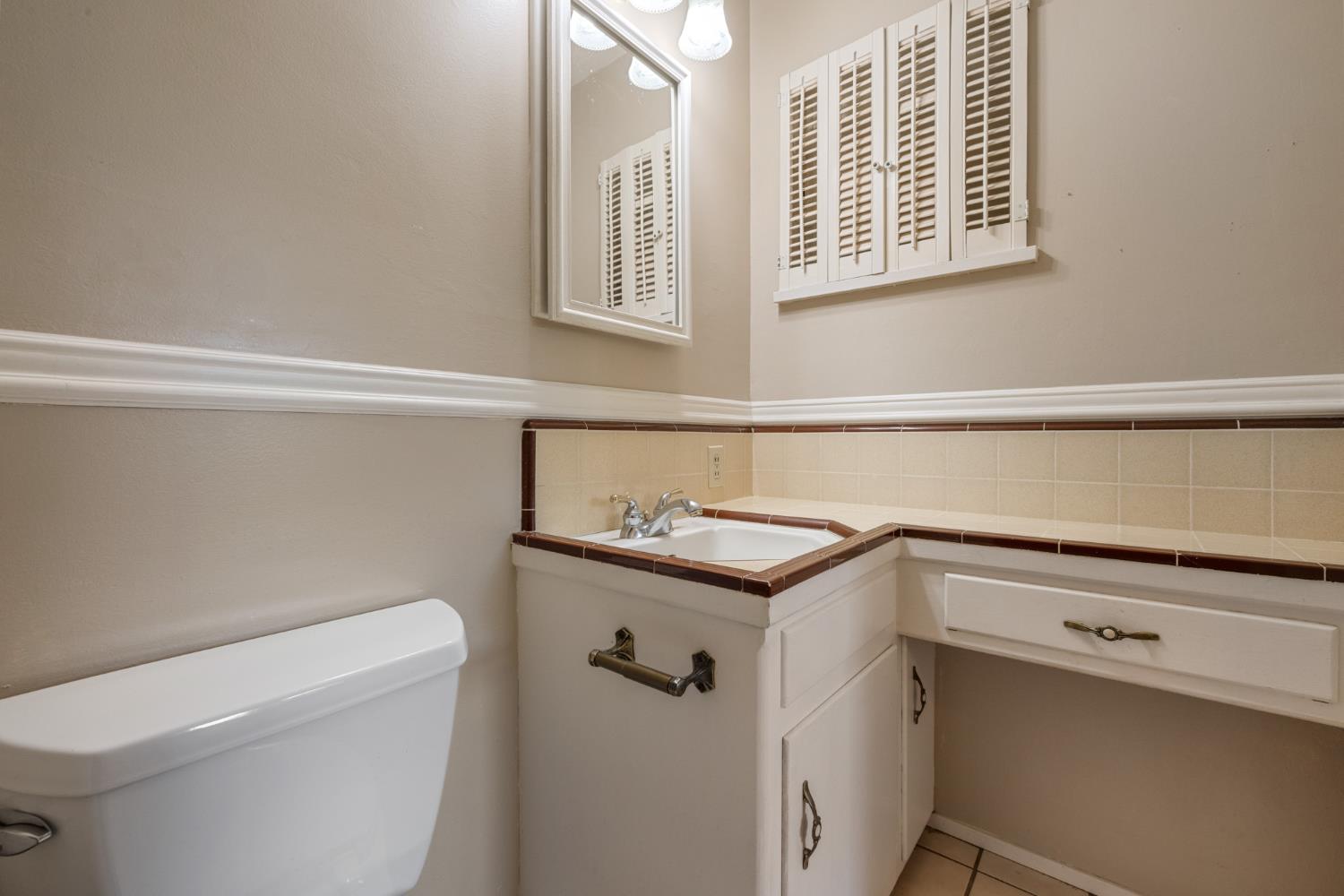 741 Real Ave, Newman, CA 95360