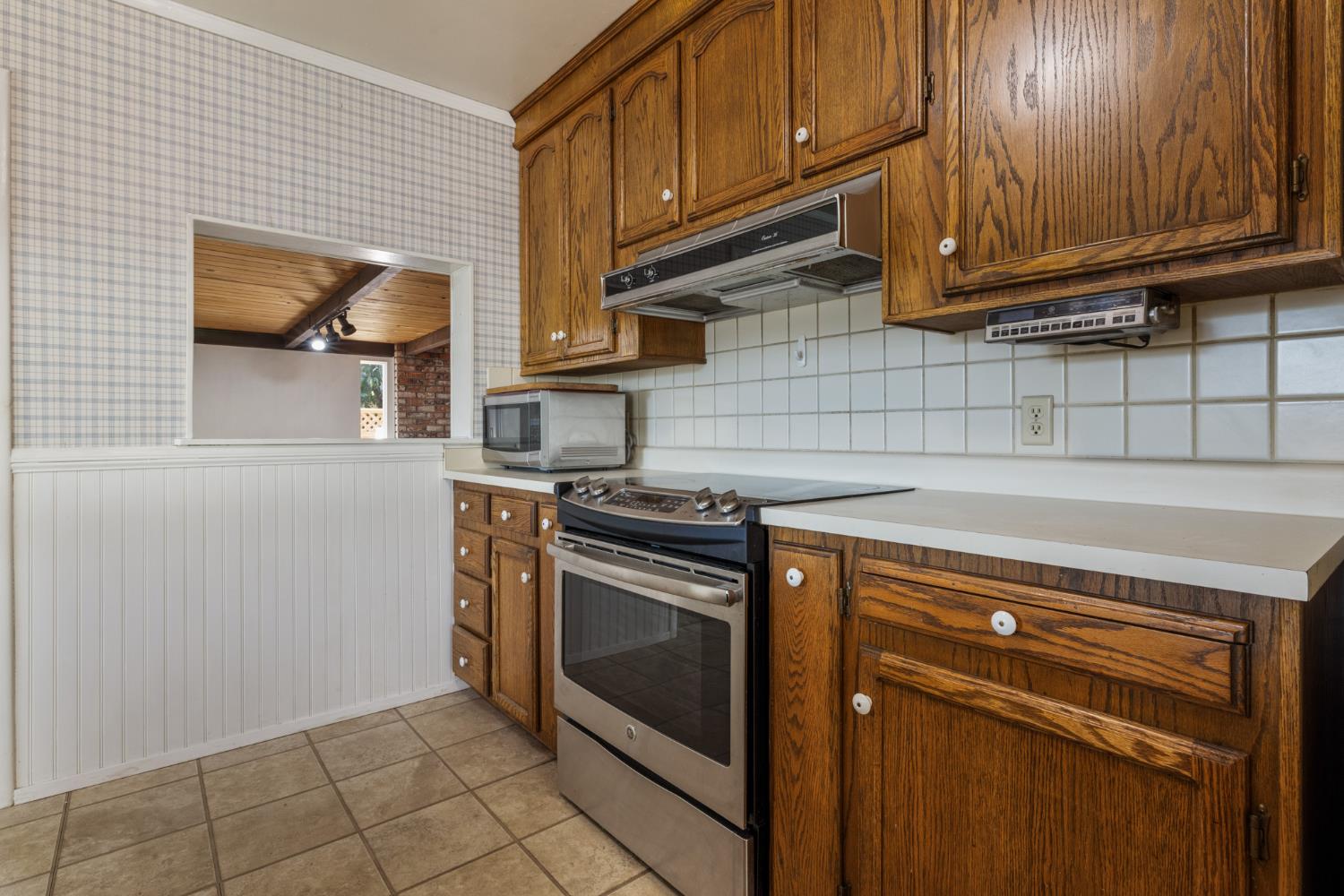 741 Real Ave, Newman, CA 95360