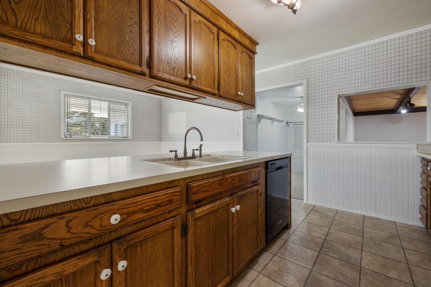 741 Real Ave, Newman, CA 95360