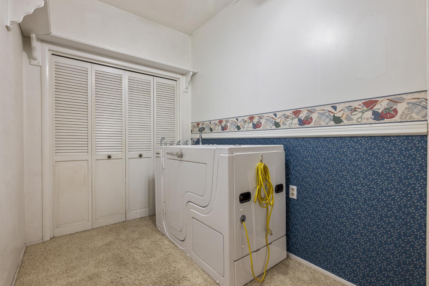 741 Real Ave, Newman, CA 95360