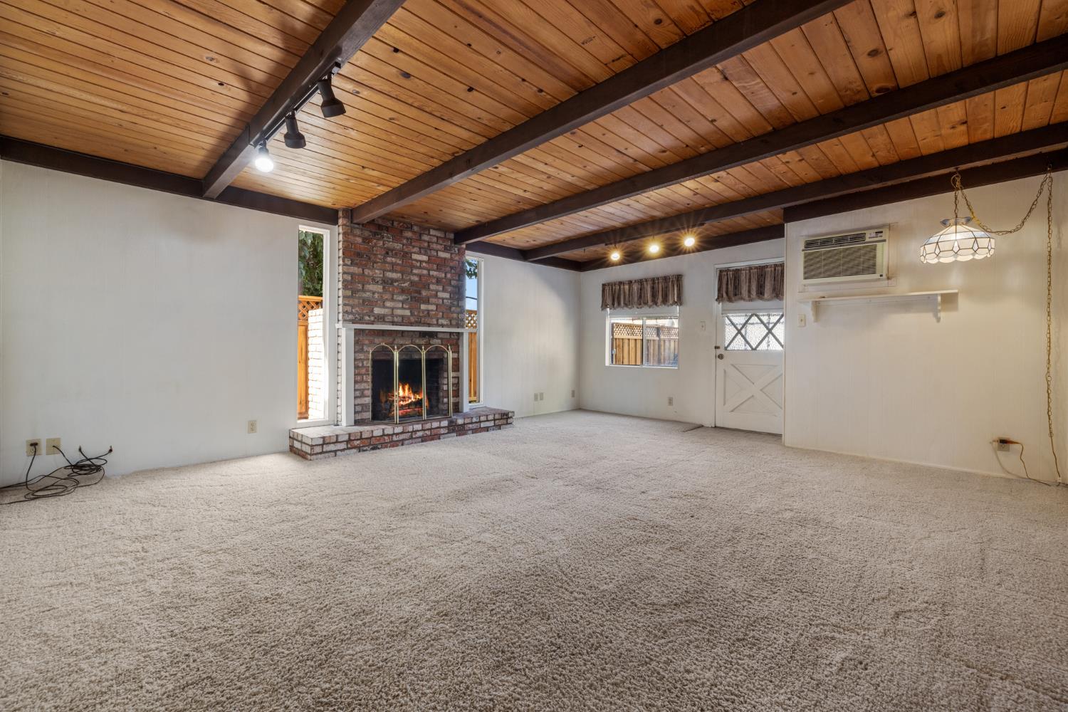 741 Real Ave, Newman, CA 95360