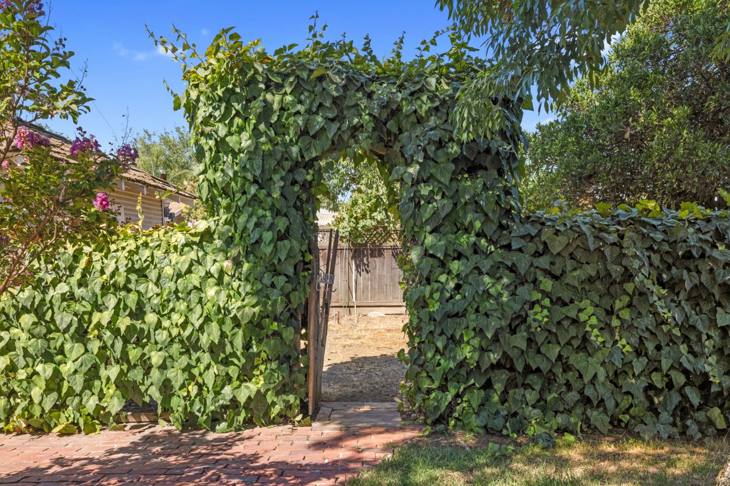 741 Real Ave, Newman, CA 95360