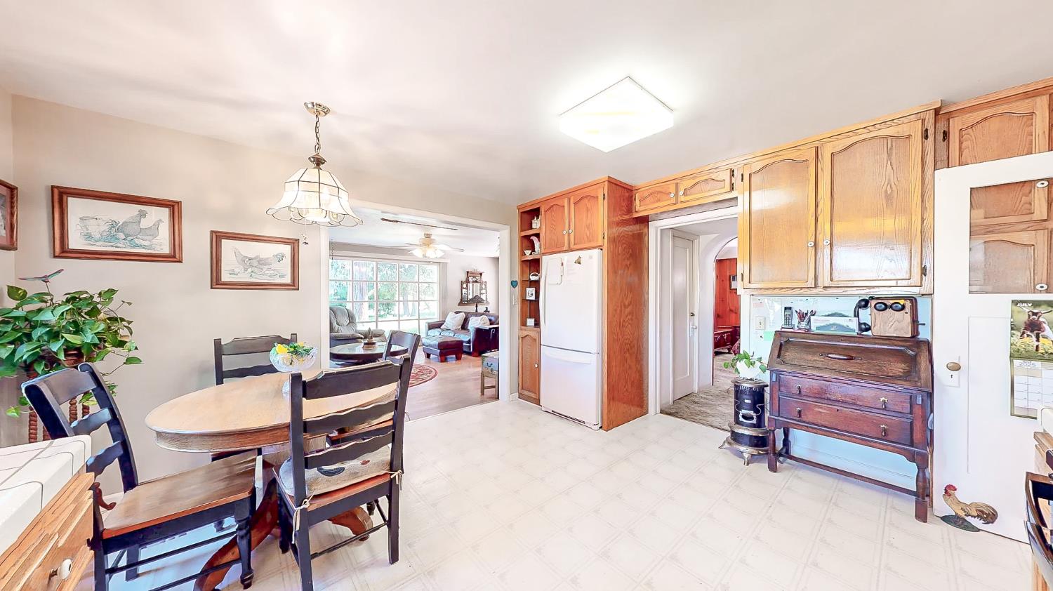 432 E Glenwood Ave, Turlock, CA 95380