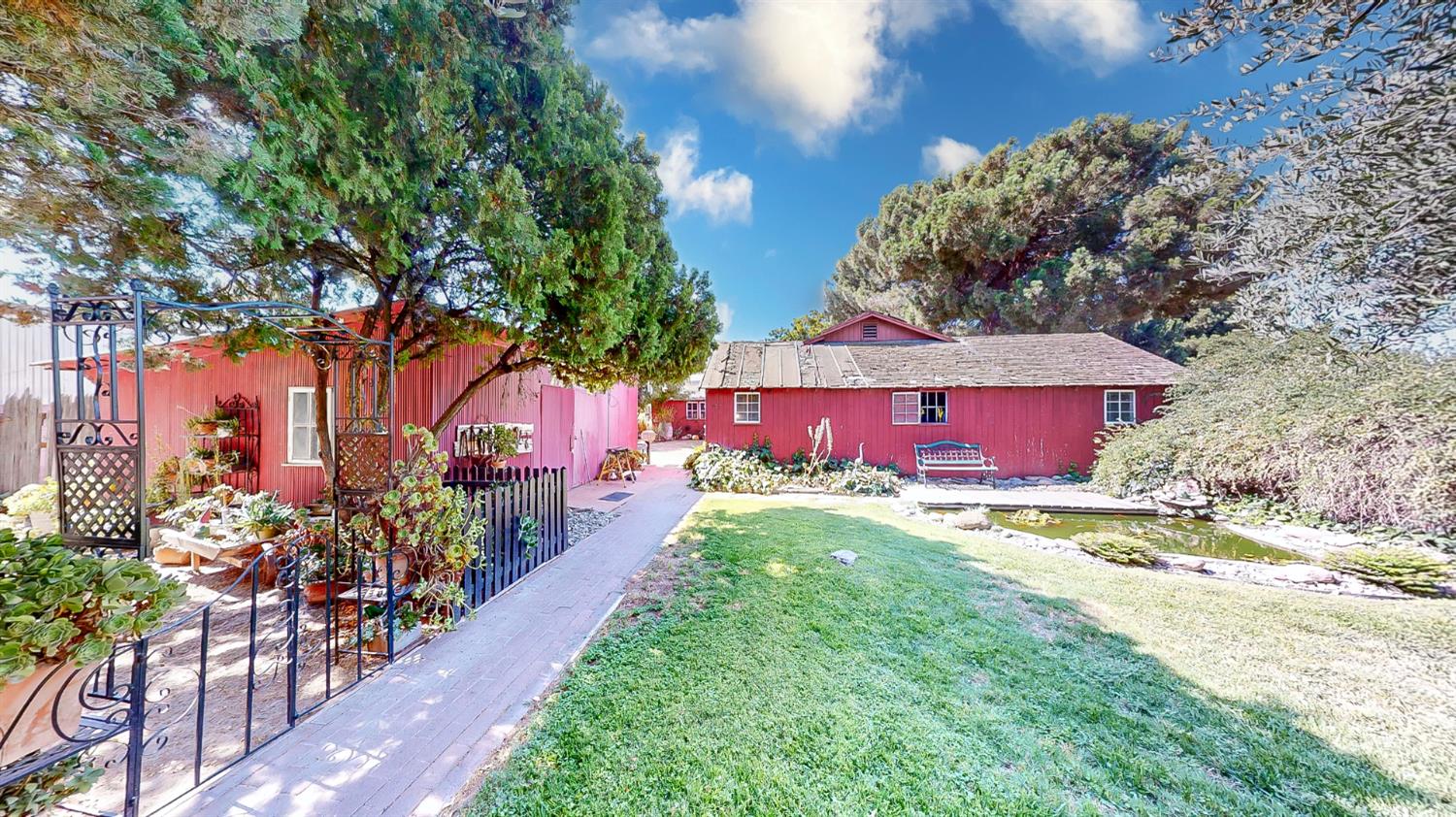 432 E Glenwood Ave, Turlock, CA 95380