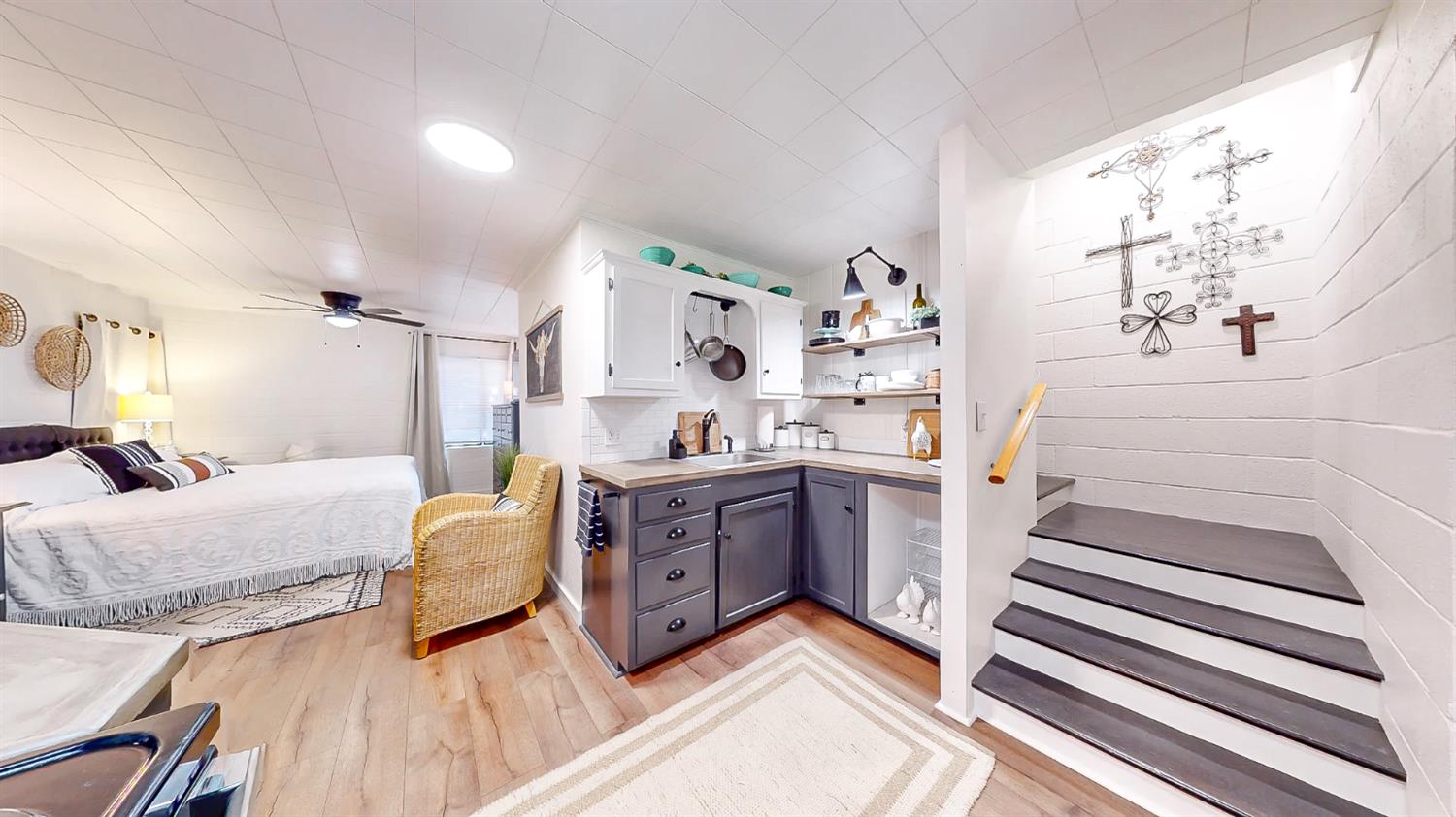 432 E Glenwood Ave, Turlock, CA 95380