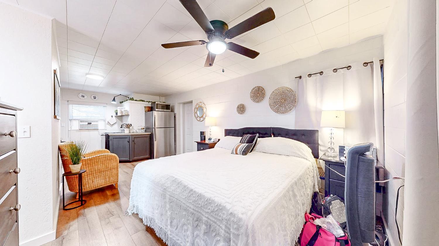 432 E Glenwood Ave, Turlock, CA 95380