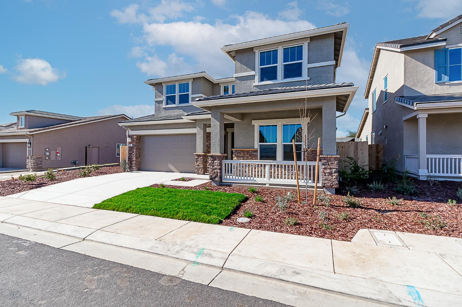 886 Ranchland Way, Oakdale, CA 95361