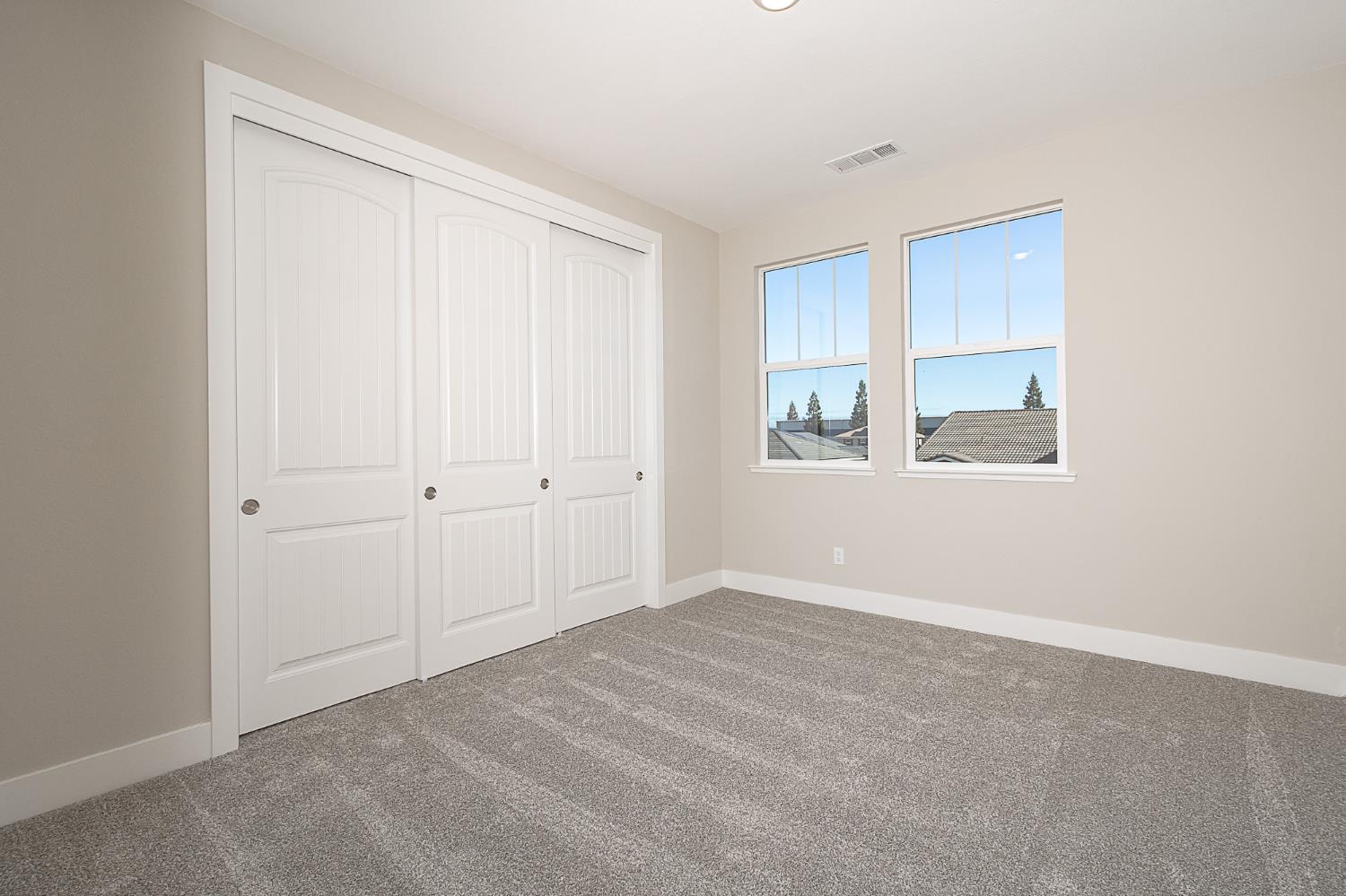 886 Ranchland Way, Oakdale, CA 95361