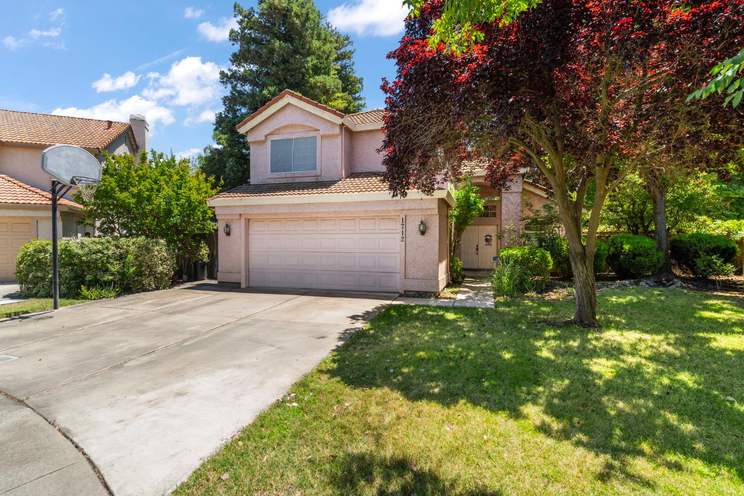 1712 Patton Dr, Modesto, CA 95356