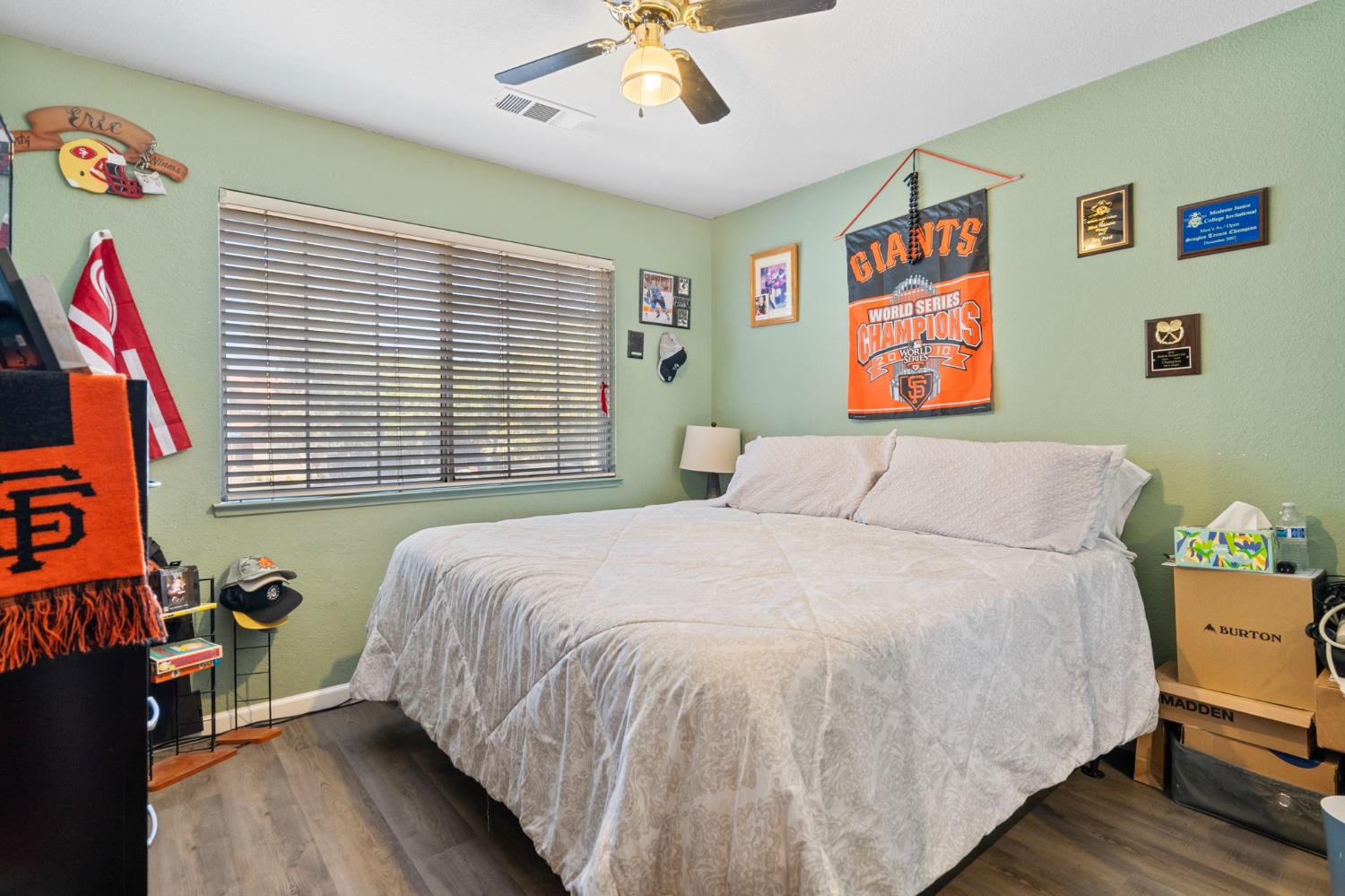 1712 Patton Dr, Modesto, CA 95356