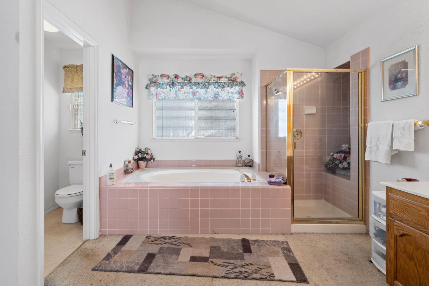 1712 Patton Dr, Modesto, CA 95356