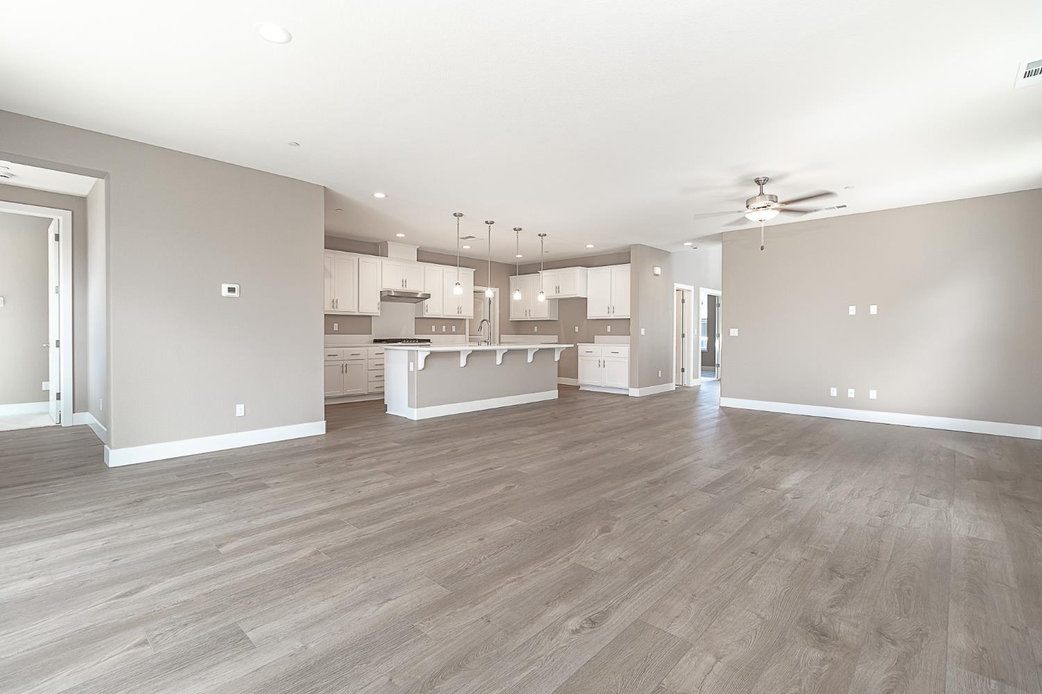 1310 Veteran St, Manteca, CA 95337