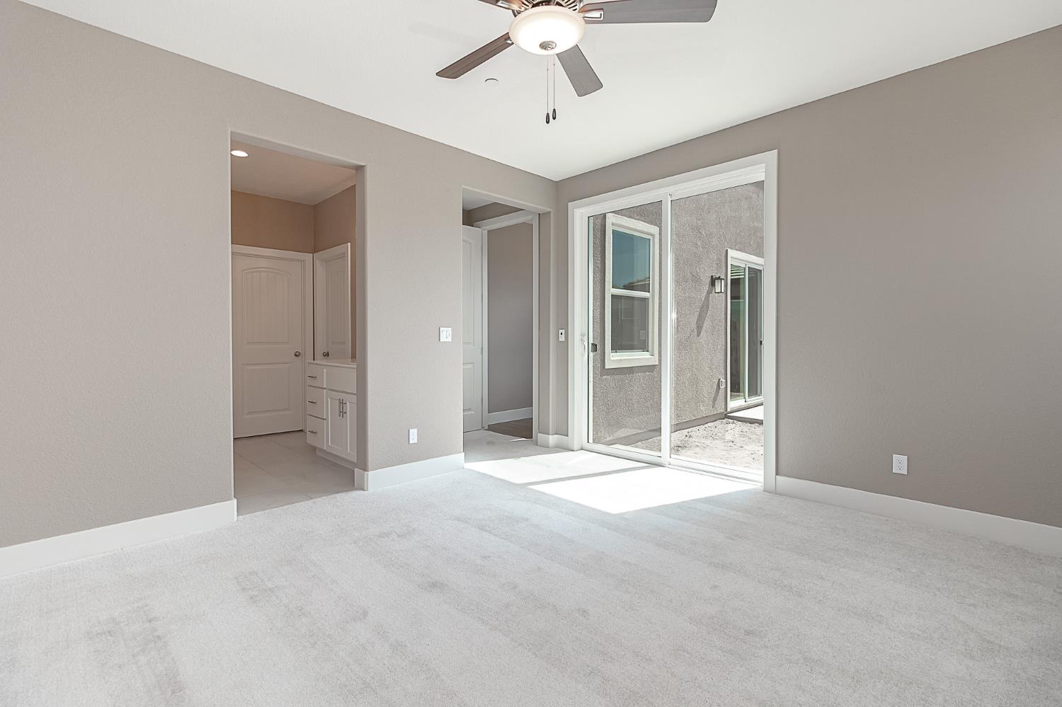 1310 Veteran St, Manteca, CA 95337