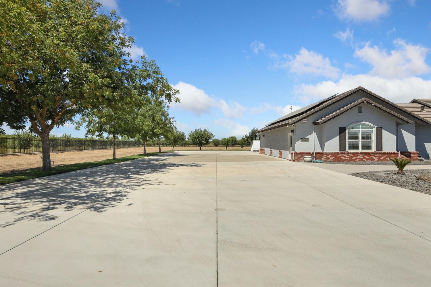 7001 Southland Rd, Manteca, CA 95336