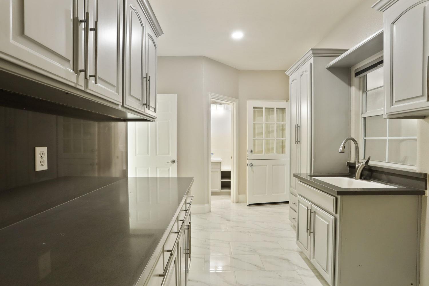 7001 Southland Rd, Manteca, CA 95336