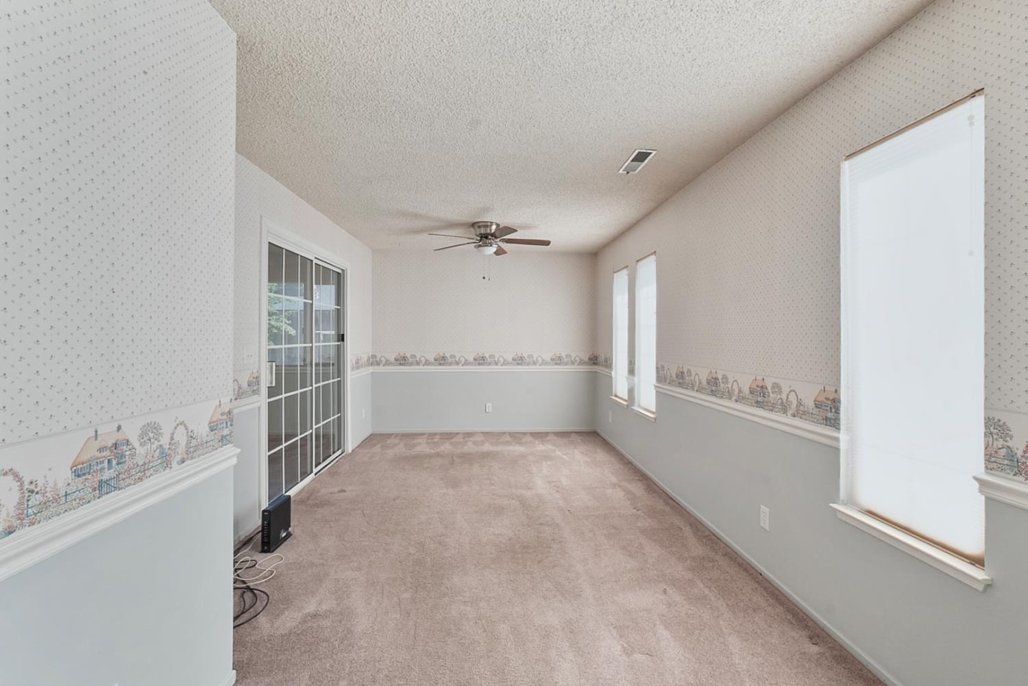 2404 Edmunds Ave, Modesto, CA 95350