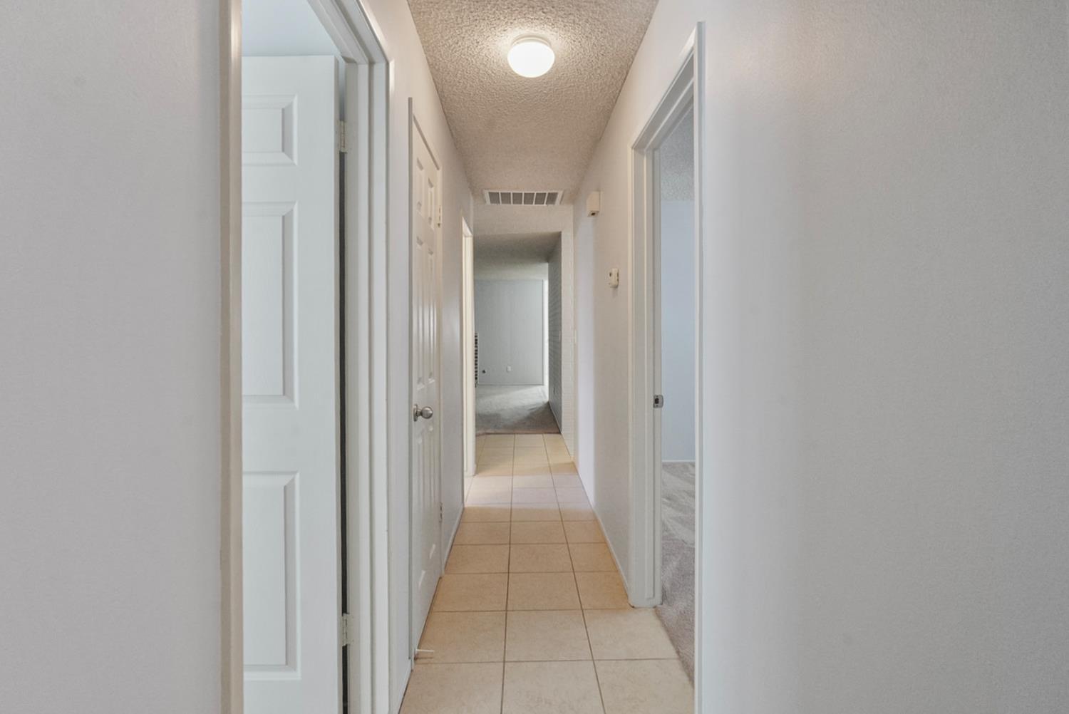 2404 Edmunds Ave, Modesto, CA 95350