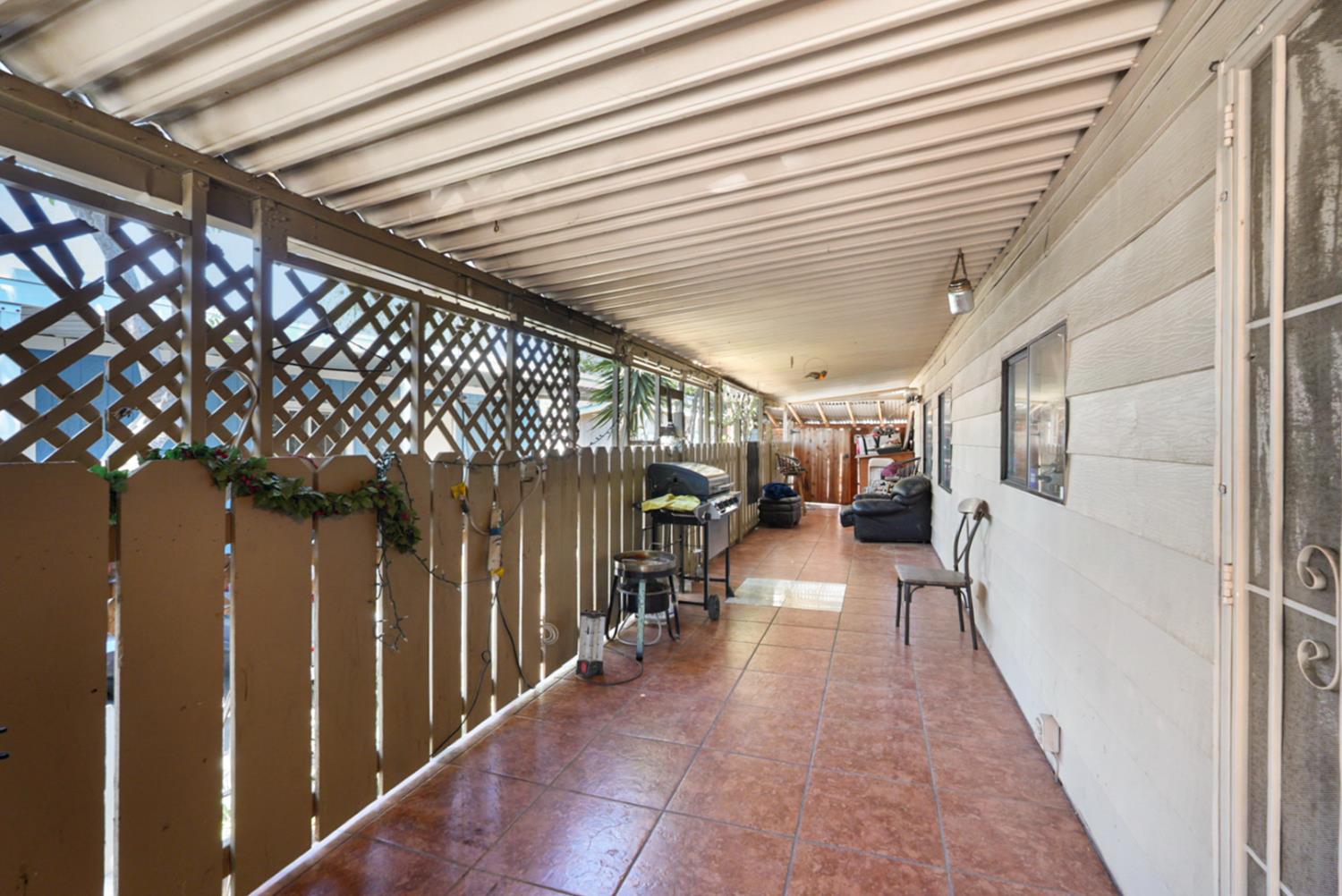 4837 Faith Home Rd #102, Ceres, CA 95307