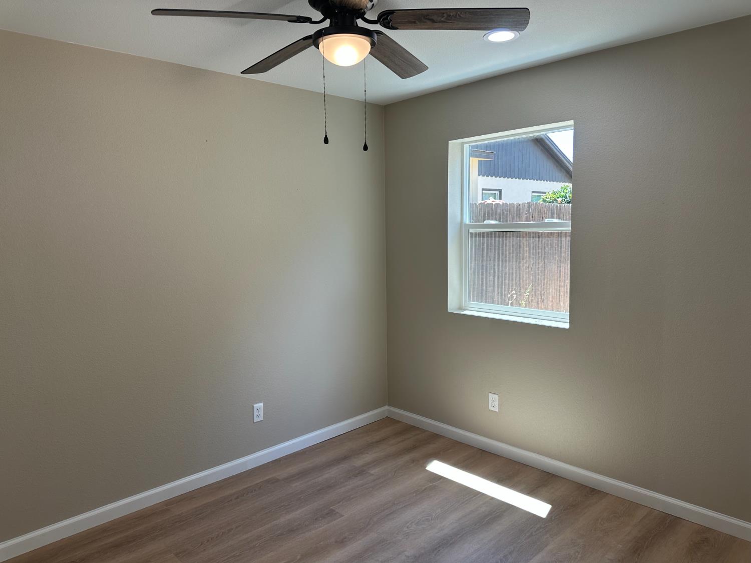 1441 Kern St, Newman, CA 95360