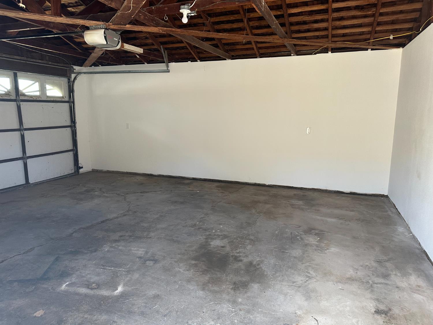 1441 Kern St, Newman, CA 95360