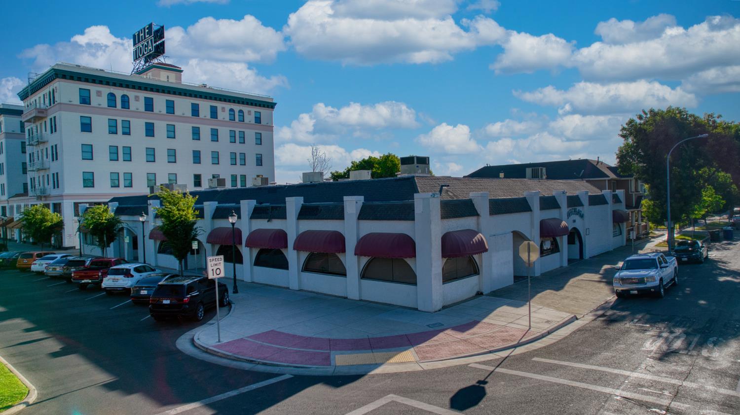 1727 N St, Merced, CA 95340