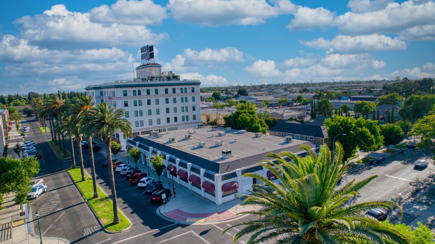 1727 N St, Merced, CA 95340