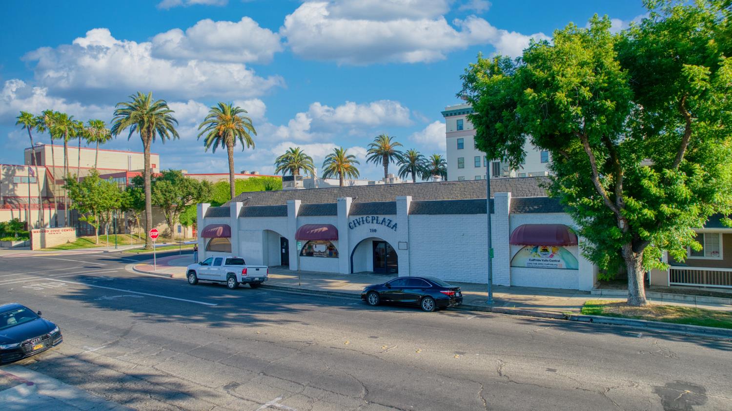 1727 N St, Merced, CA 95340