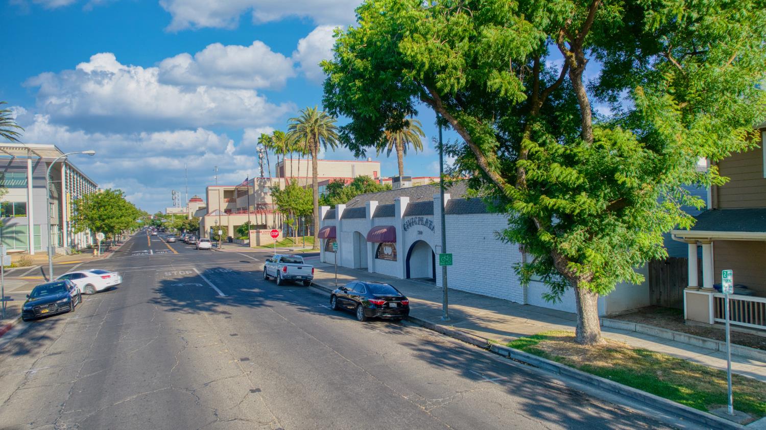 1727 N St, Merced, CA 95340