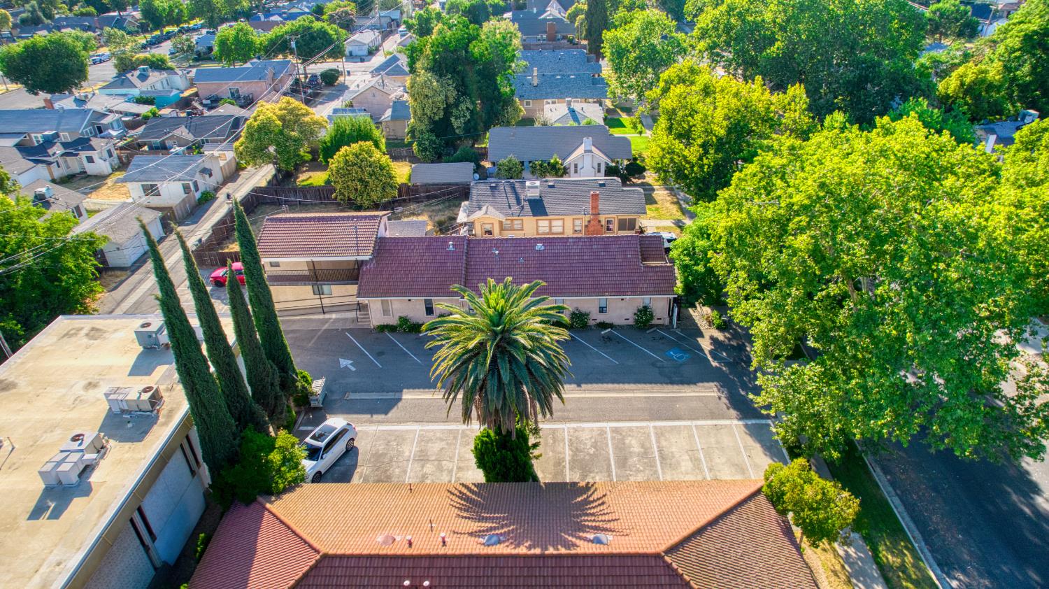 2127 O St, Merced, CA 95340