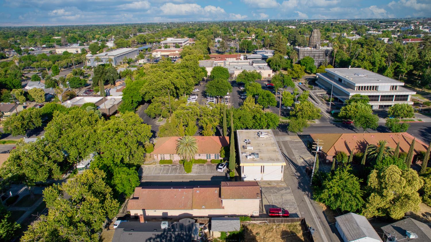 2127 O St, Merced, CA 95340