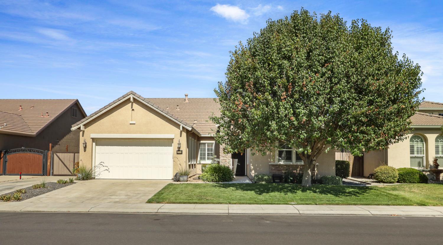 2558 Edgebrook Ln, Manteca, CA 95336