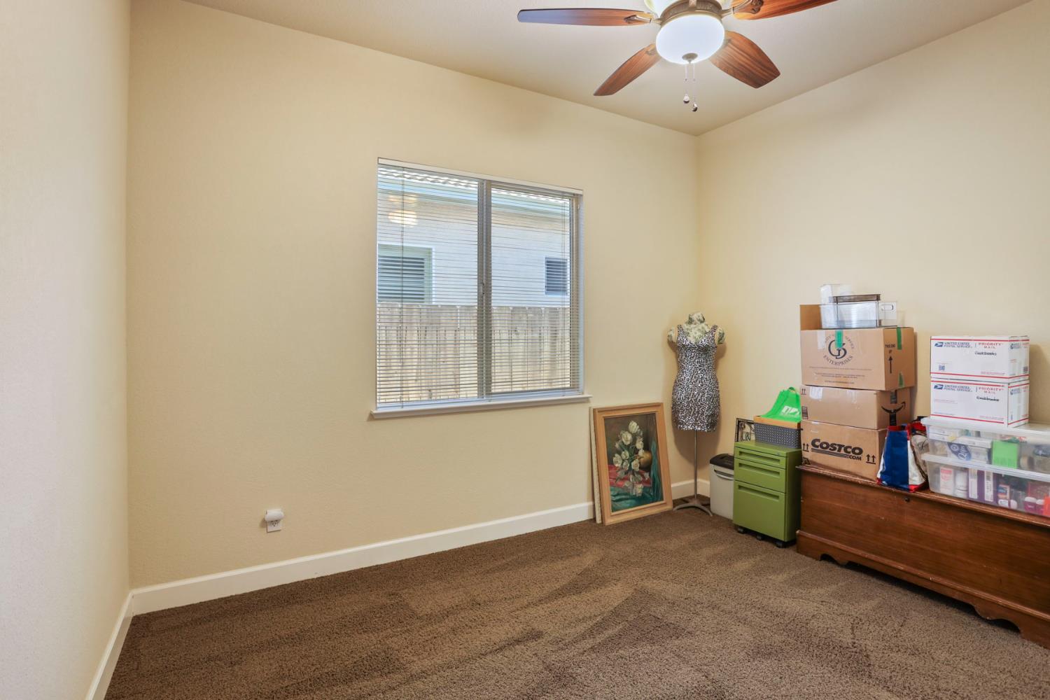 2558 Edgebrook Ln, Manteca, CA 95336