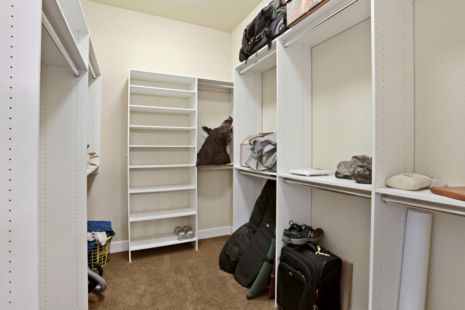 2558 Edgebrook Ln, Manteca, CA 95336