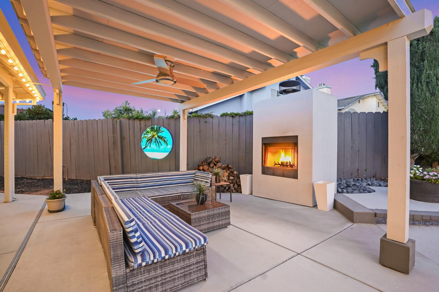 2200 Arnhem Pl, Modesto, CA 95356