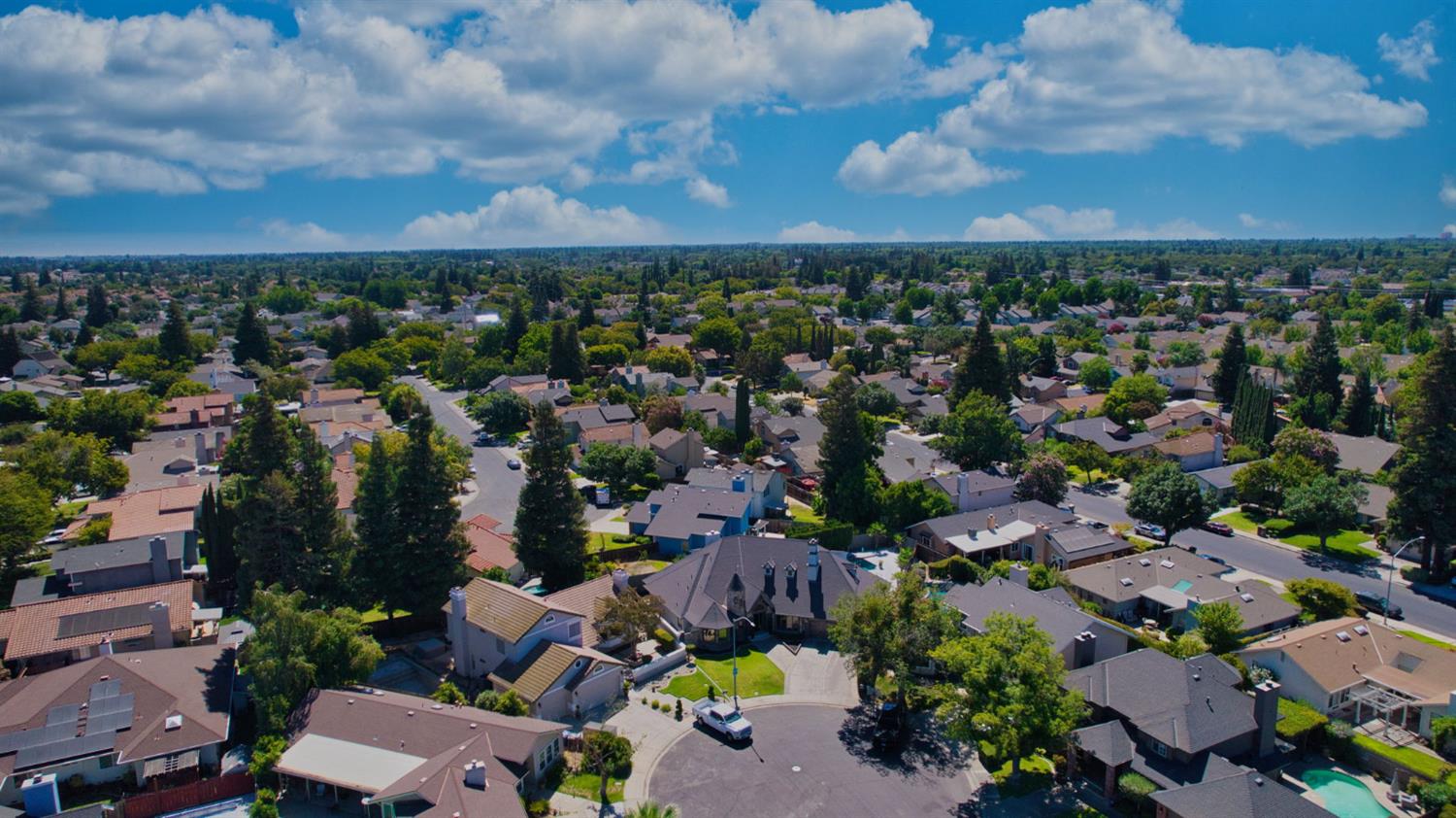 2200 Arnhem Pl, Modesto, CA 95356