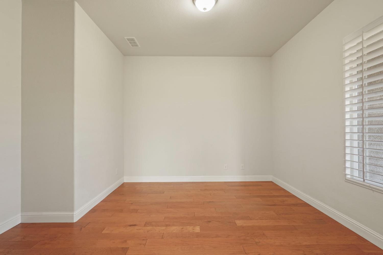 2159 Knollwood Ct, Manteca, CA 95336