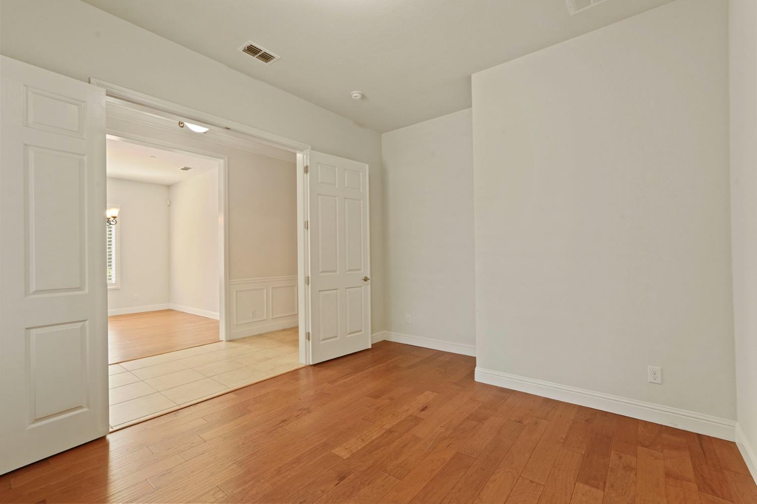 2159 Knollwood Ct, Manteca, CA 95336