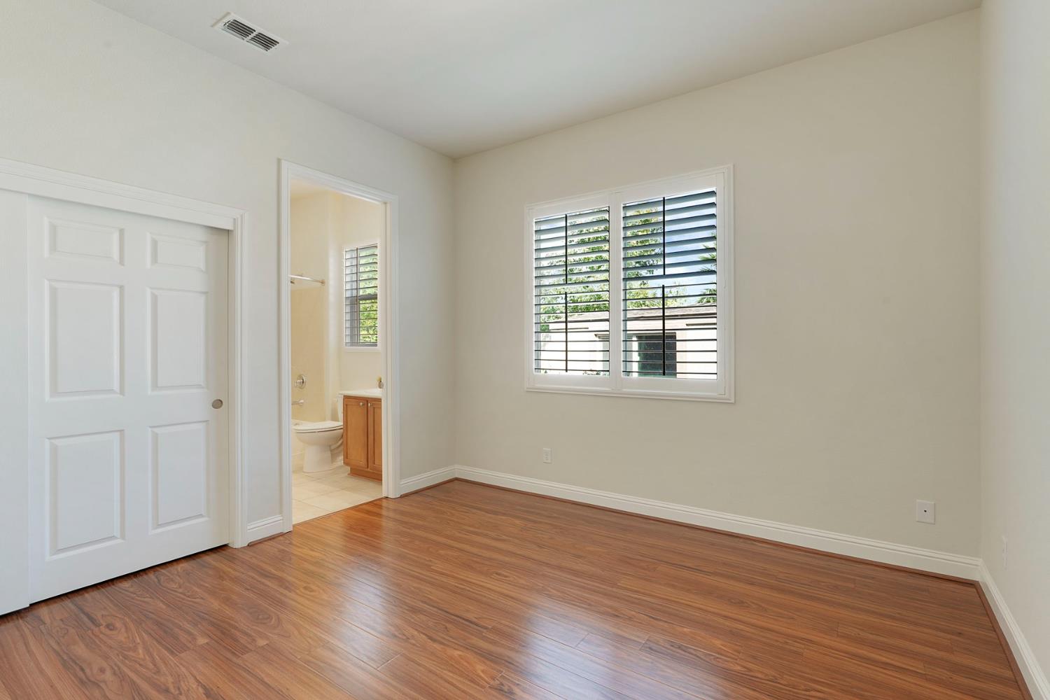 2159 Knollwood Ct, Manteca, CA 95336