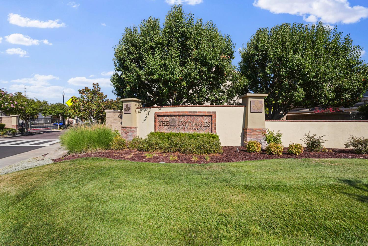 5305 Cottage Cove Dr, Riverbank, CA 95367