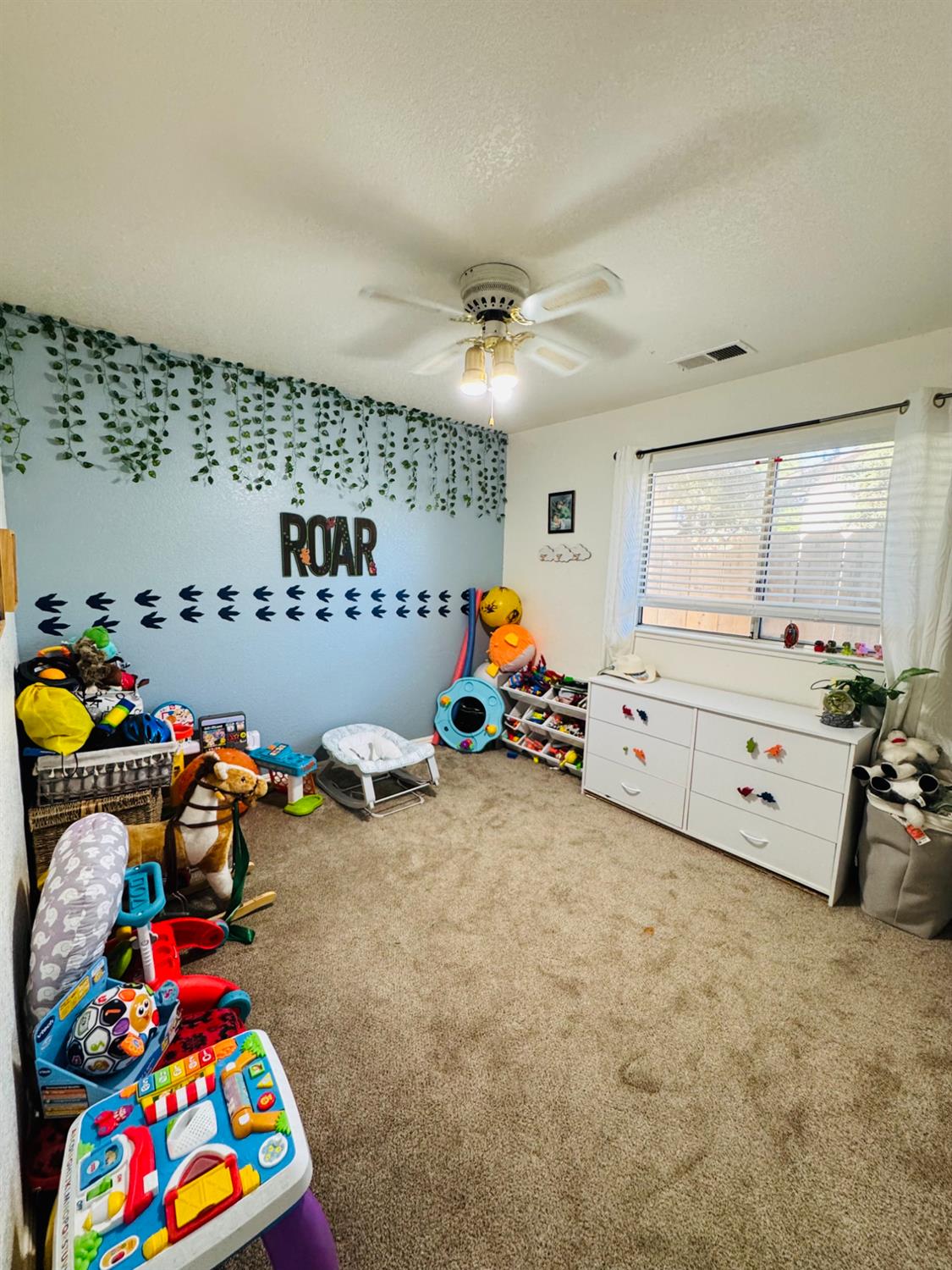 900 W Canal Dr #100, Turlock, CA 95380