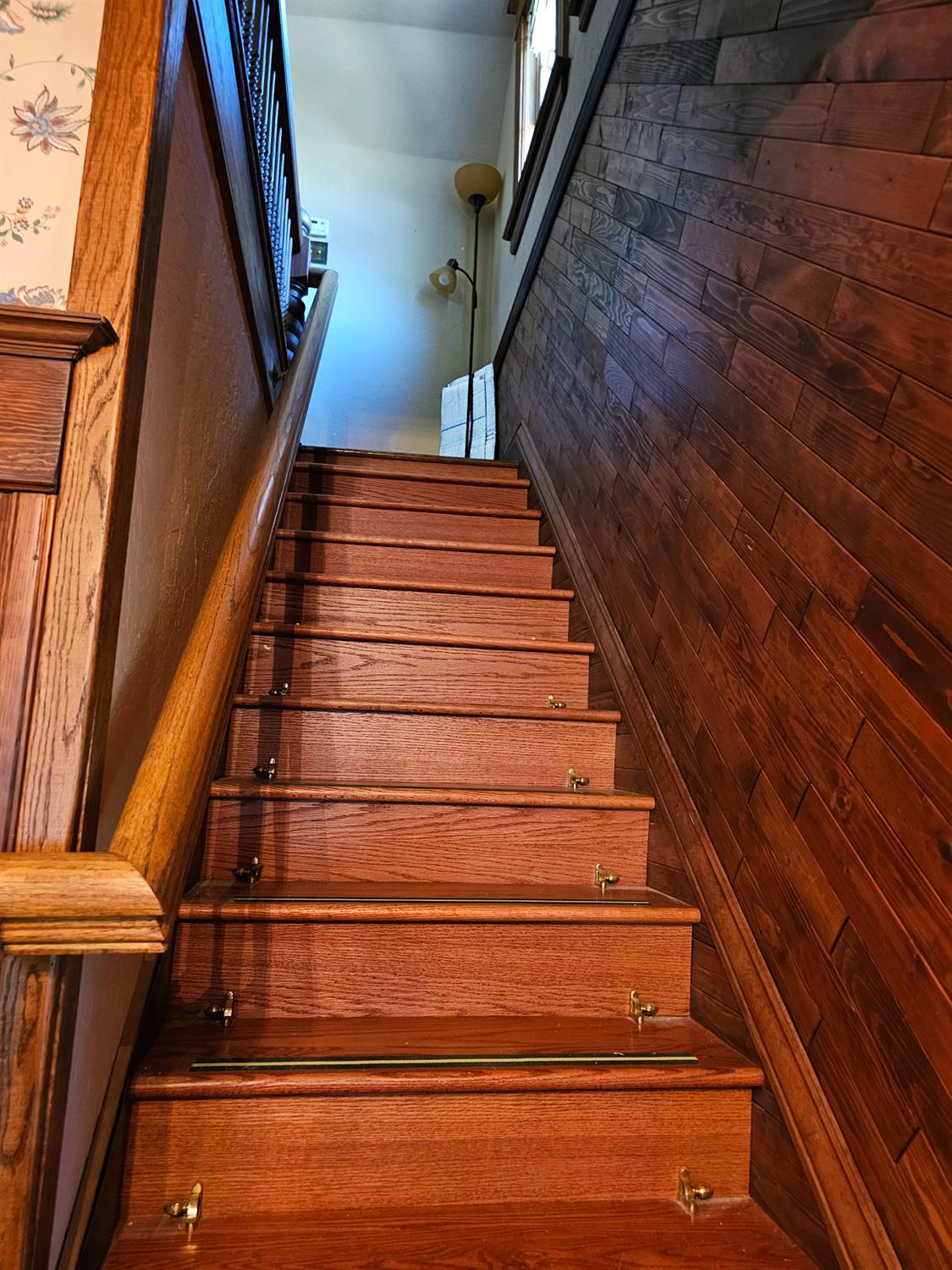 411 J St, Los Banos, CA 93635