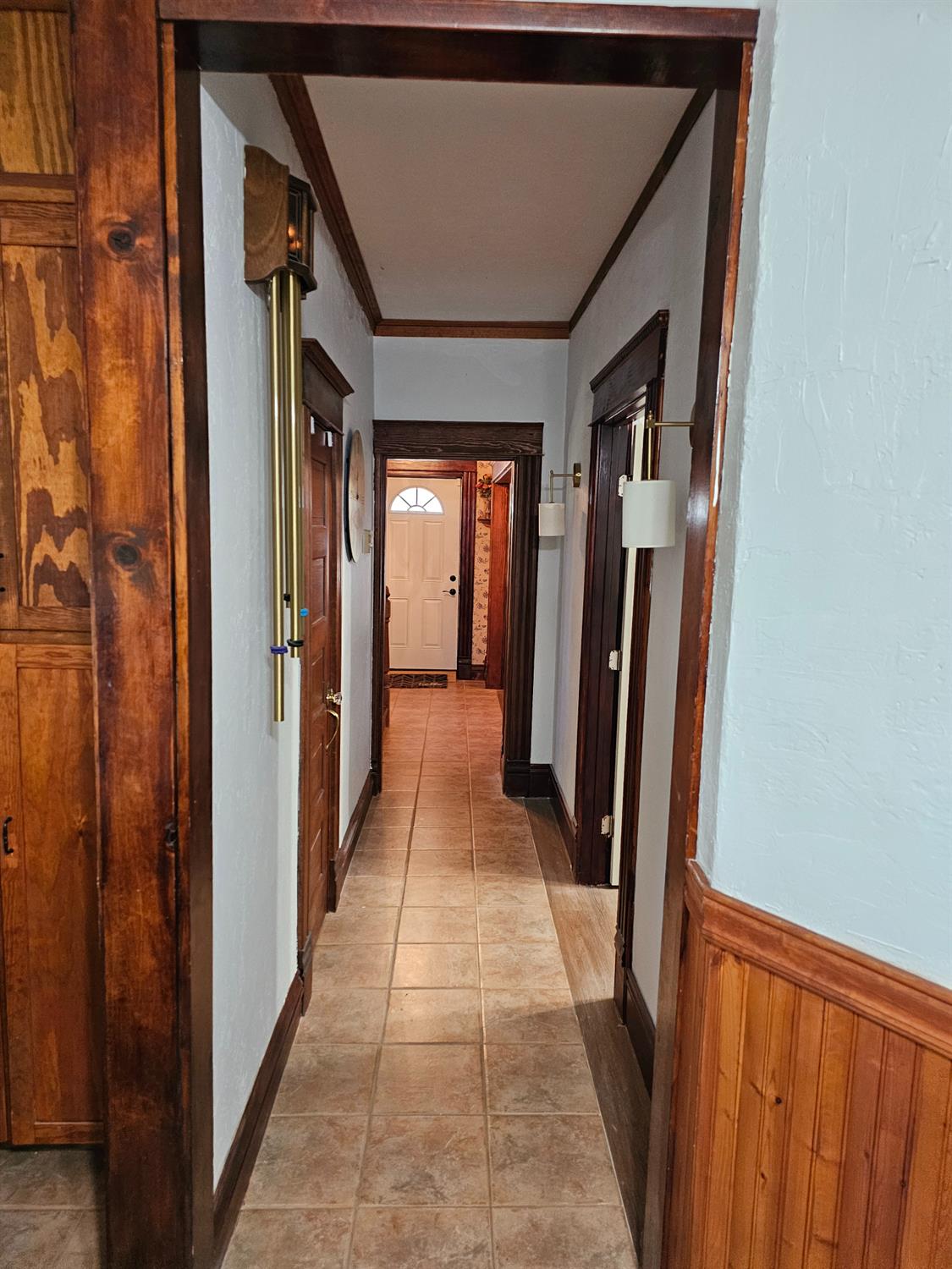 411 J St, Los Banos, CA 93635