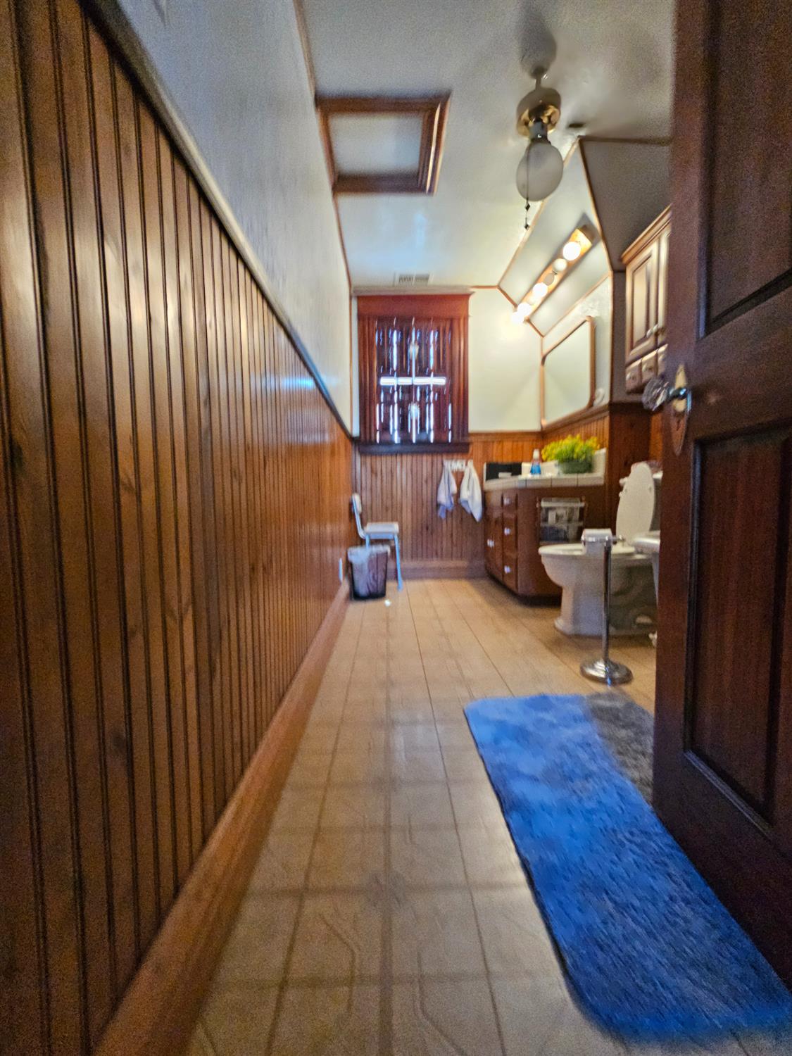 411 J St, Los Banos, CA 93635