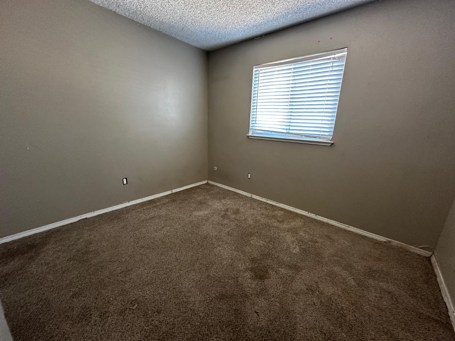 5009 Estates Dr, Modesto, CA 95357