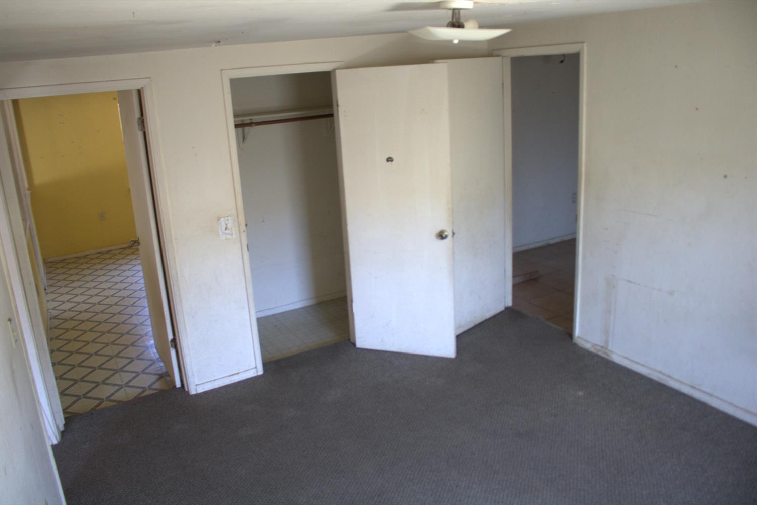 408 Thrasher Ave, Modesto, CA 95354