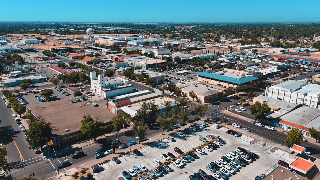 1106 G St, Modesto, CA 95354