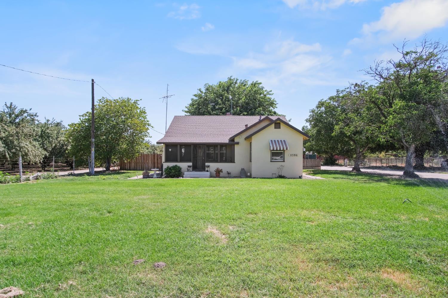 2404 Sultana Ave, Atwater, CA 95301