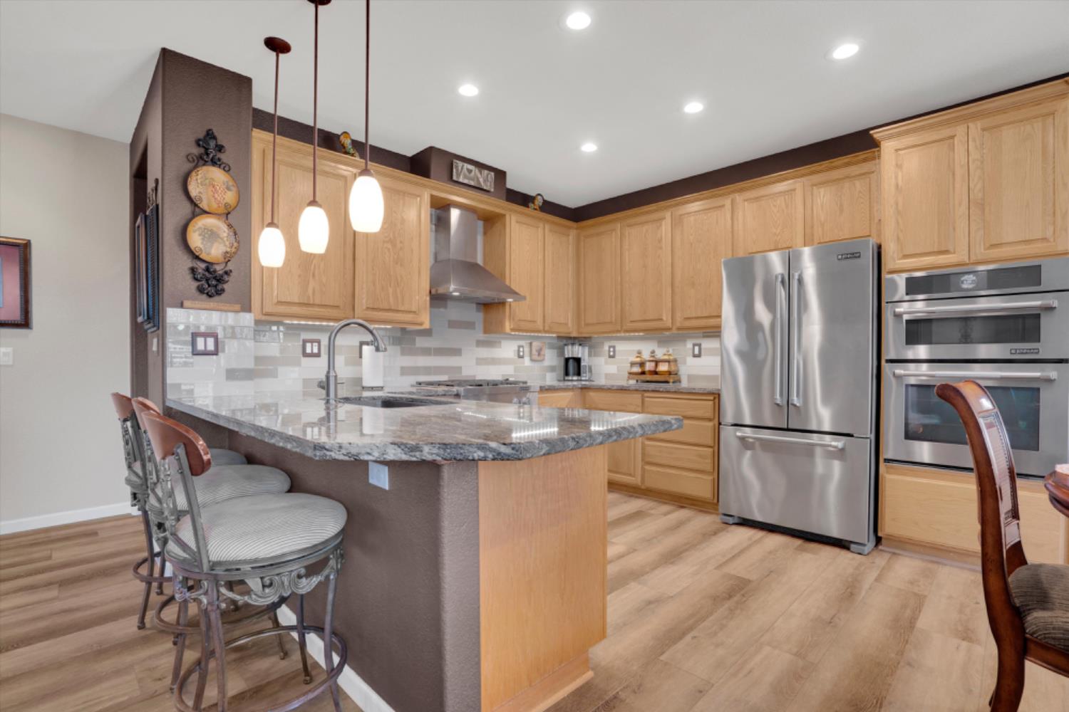 183 Haller Ct, Ripon, CA 95366