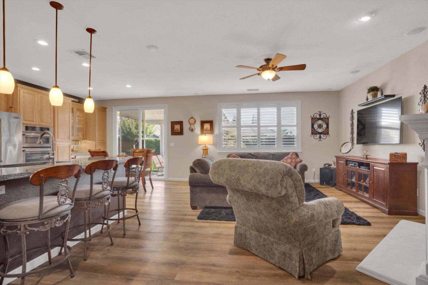 183 Haller Ct, Ripon, CA 95366