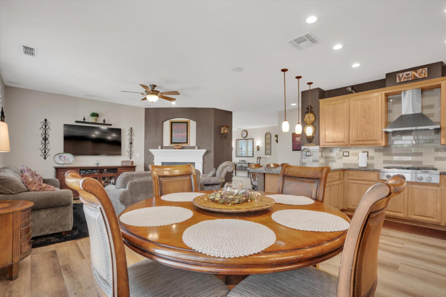 183 Haller Ct, Ripon, CA 95366